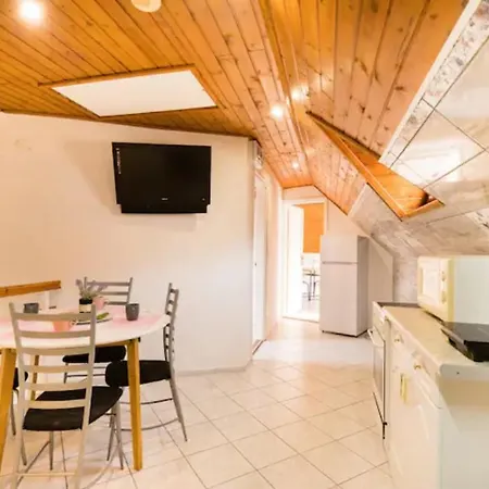 Apartament Azure Keszthely